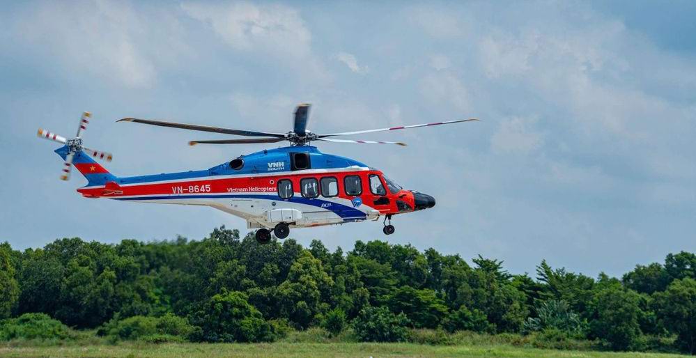 Helicopter tours over Ho Chi Minh city resume in March